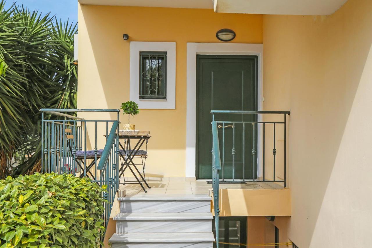 Oliva Holiday Homes Dhiyellótika Exteriér fotografie